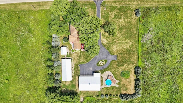 887 N 1100e Rd, Melvin, IL 60952 - drone / aerial view of a pool