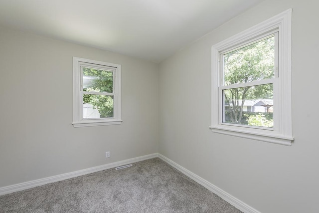 542 Whitney Ave, Winthrop Harbor, IL 60096 - carpeted spare room with baseboards