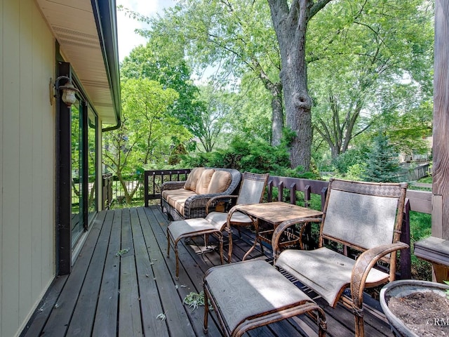 780 Chisholm Trl, Roselle, IL 60172 - view of wooden terrace
