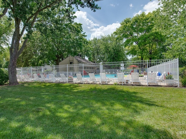 780 Chisholm Trl, Roselle, IL 60172 - view of yard with a community pool and view of scattered trees