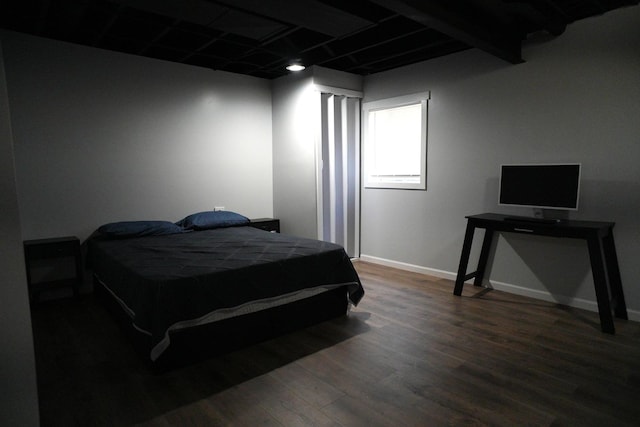 182 Cherrywood Ct, Romeoville, IL 60446 - bedroom featuring wood finished floors and baseboards
