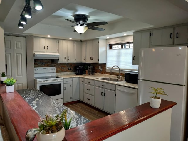 11129 NW Rd Unit A, Palos Hills, IL 60465 - kitchen with white appliances, under cabinet range hood, decorative backsplash, ceiling fan, and recessed lighting