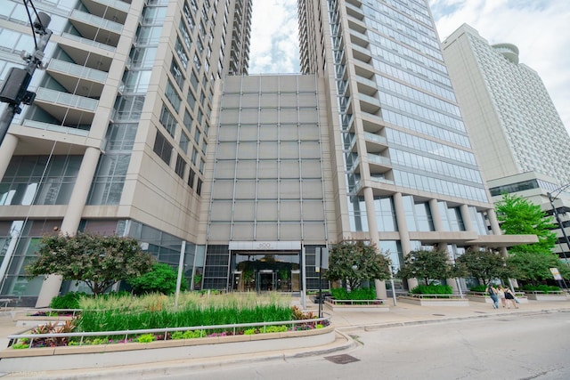 600 N Lake Shore Dr Unit 1905, Chicago, IL 60611 - view of building exterior