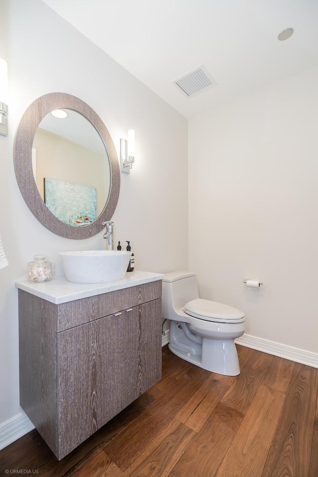 600 N Lake Shore Dr Unit 1905, Chicago, IL 60611 - bathroom featuring vanity and wood finished floors