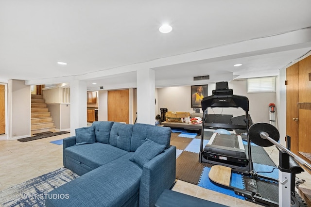 463 N Elm St, Hillside, IL 60162 - workout room featuring recessed lighting