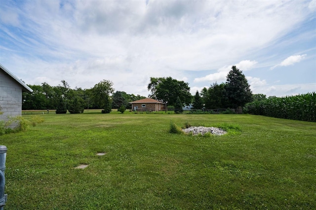15313 Furrow Rd, Pekin, IL 61554 - view of green lawn