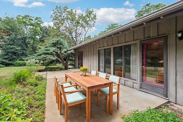 205 Sherwood Rd, Elgin, IL 60120 - view of patio featuring outdoor dining area