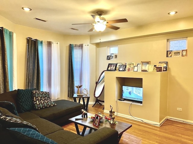 6130 S Rhodes Ave, Chicago, IL 60637 - photo 3
