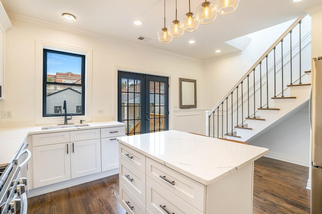 932 W 34th St, Chicago, IL 60608 - photo 10