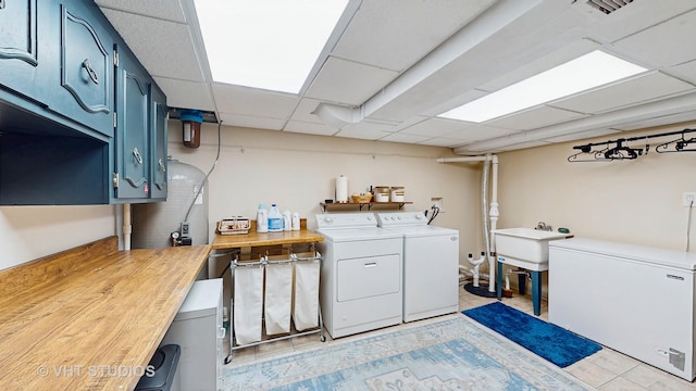 11649 S Walnut Ridge Dr, Palos Park, IL 60464 - laundry room with separate washer and dryer and cabinet space
