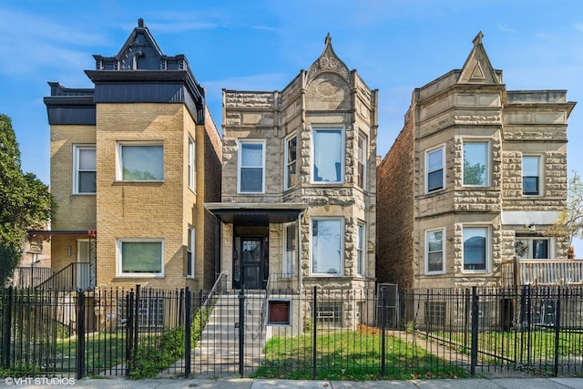 4138 W Adams St, Chicago, IL 60624 - photo 1