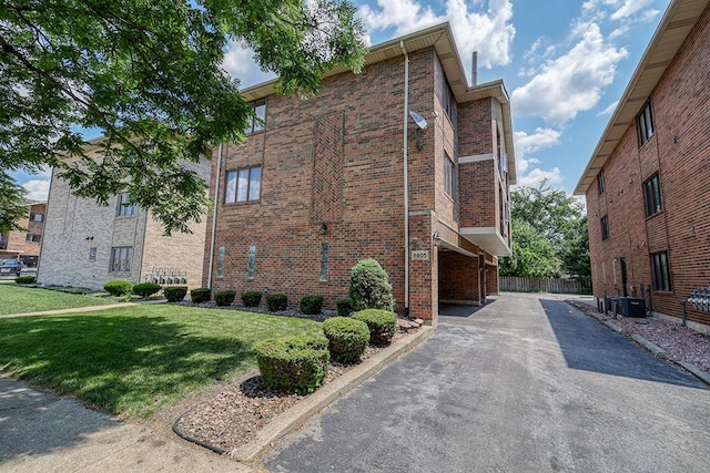 9805 Ridgeland Ave, Oak Lawn, IL 60453 - view of home's exterior with brick siding
