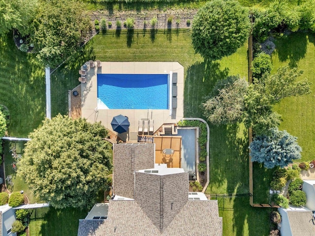 2913 Fox Creek Rd, Bloomington, IL 61705 - aerial view of property and surrounding area featuring a pool