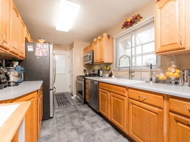 2 Sparrow Rd, Carpentersville, IL 60110 - photo 11