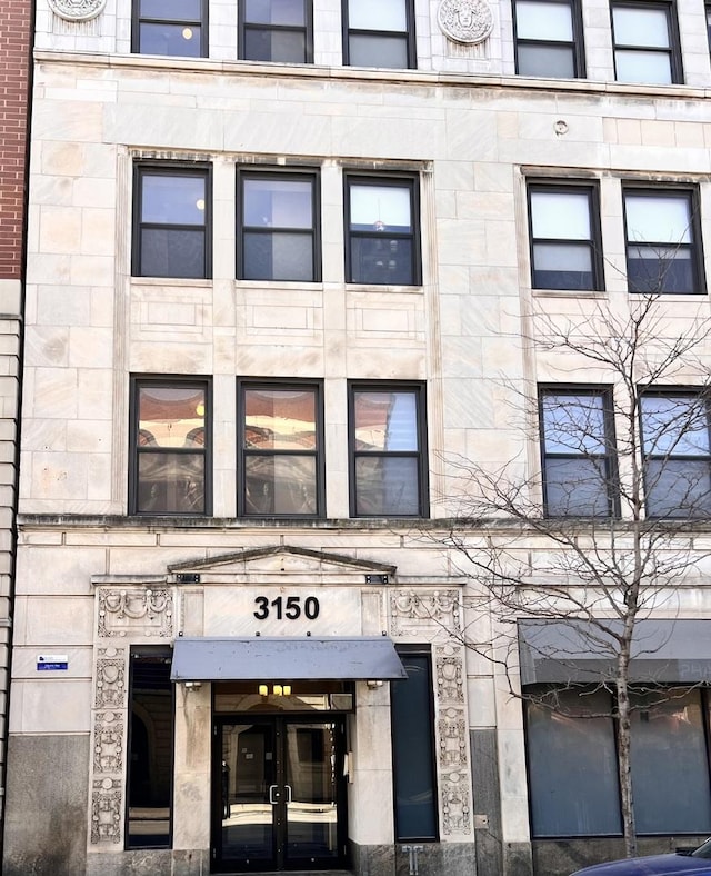3150 N Sheffield Ave Unit 612, Chicago, IL 60657 - photo 2