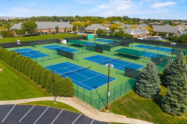 4211 Legend Ct, Naperville, IL 60564 - view of tennis court