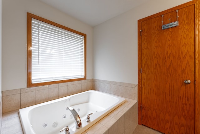 10578 Harrison Ct, Roscoe, IL 61073 - bathroom with a whirlpool tub