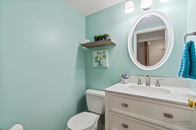 1120 Bennington Dr, Crystal Lake, IL 60014 - half bath featuring toilet and vanity