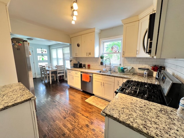 3321 W 71st St, Chicago, IL 60629 - photo 12