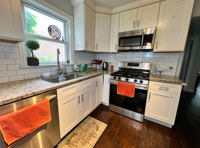 3321 W 71st St, Chicago, IL 60629 - photo 13