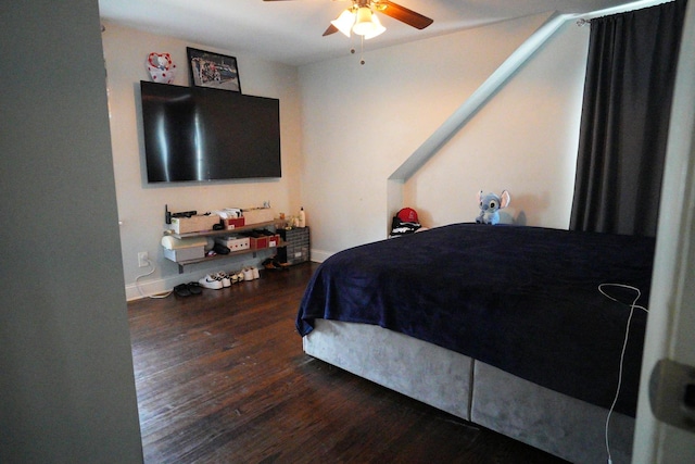 3321 W 71st St, Chicago, IL 60629 - bedroom with wood finished floors and ceiling fan