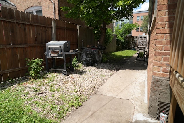 3321 W 71st St, Chicago, IL 60629 - view of fenced backyard