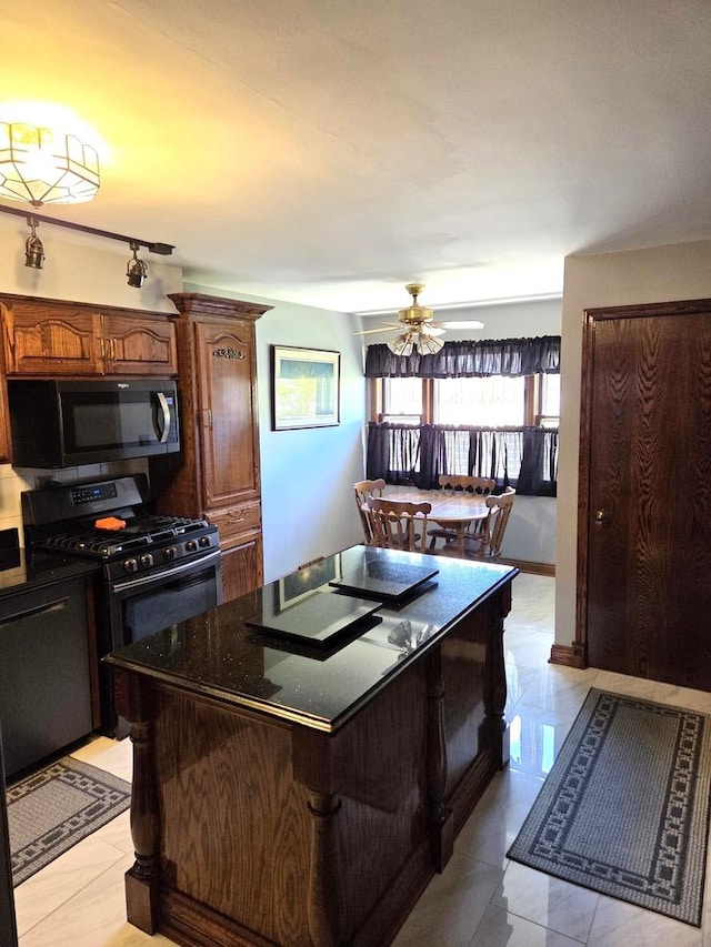 1422 Homestead Rd, La Grange Park, IL 60526 - photo 17