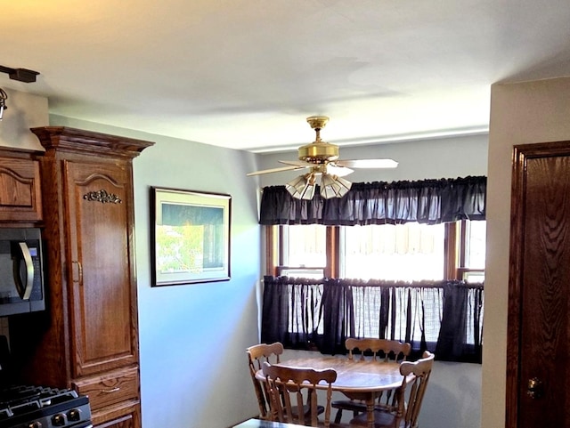 1422 Homestead Rd, La Grange Park, IL 60526 - photo 20