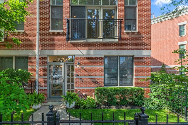 1050 W Fry St, Chicago, IL 60642 - photo 2