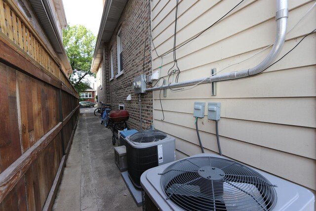 4617 W Montana St, Chicago, IL 60639 - photo 28