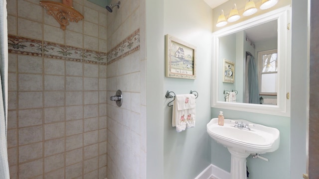 315 E Union Ave, Wheaton, IL 60187 - bathroom with tiled shower