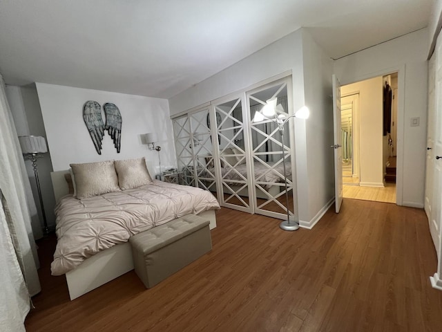 230 E Ontario St Unit 905, Chicago, IL 60611 - bedroom with wood finished floors and baseboards