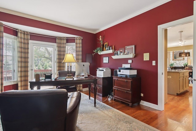 13 Wind Ridge Rd, South Barrington, IL 60010 - home office with wood finished floors and crown molding
