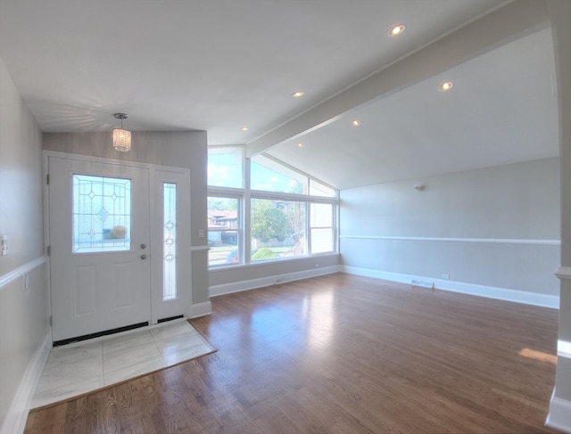 1747 E 92nd Pl, Chicago, IL 60617 - entrance foyer featuring wood finished floors and baseboards