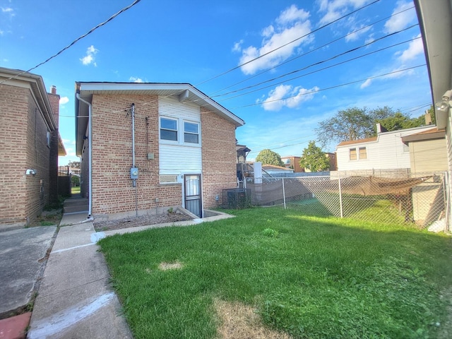 1747 E 92nd Pl, Chicago, IL 60617 - back of property featuring brick siding