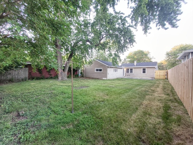 14610 Sawyer Ave, Midlothian, IL 60445 - view of fenced backyard