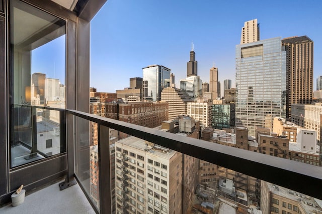 60 E Monroe St Unit 2606, Chicago, IL 60603 - balcony with a skyline view