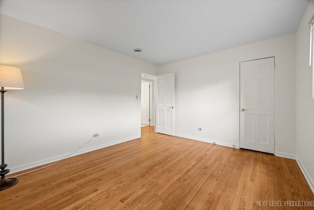 208 Kenston Ct Unit 208, Geneva, IL 60134 - unfurnished room with light wood-type flooring