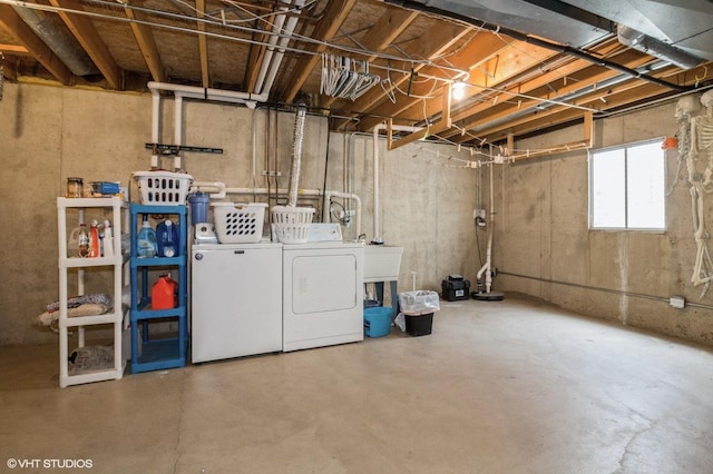 25637 S Fieldstone Ct, Channahon, IL 60410 - below grade area with washing machine and dryer and a sink