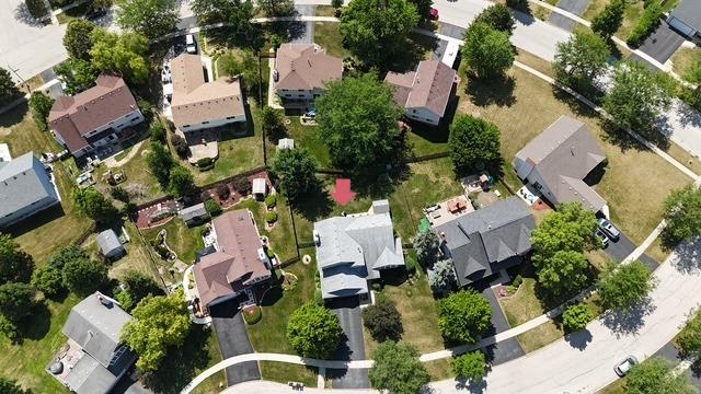 25637 S Fieldstone Ct, Channahon, IL 60410 - aerial view of property's location featuring nearby suburban area