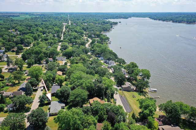 4725 Winnebago Dr, Wonder Lake, IL 60097 - aerial perspective of suburban area featuring a nearby body of water
