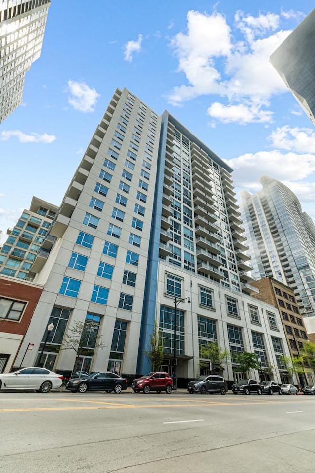 1305 S Michigan Ave Unit 807, Chicago, IL 60605 - view of building exterior