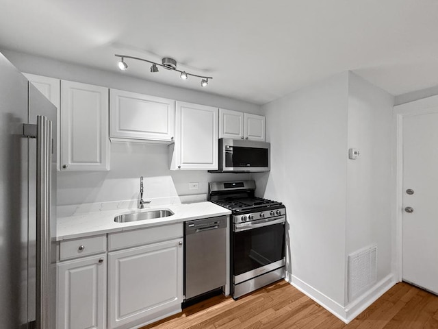 714 W Barry Ave Unit G, Chicago, IL 60657 - photo 5