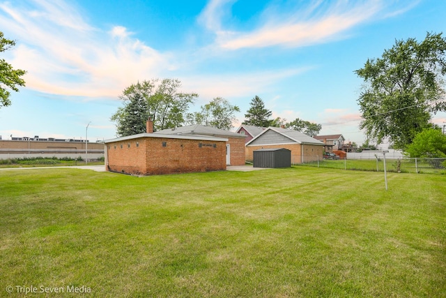 7939 Neva Ave, Burbank, IL 60459 - view of yard