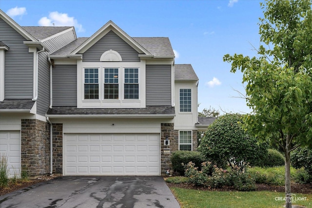 659 Hawley Dr, Oswego, IL 60543 - photo 2