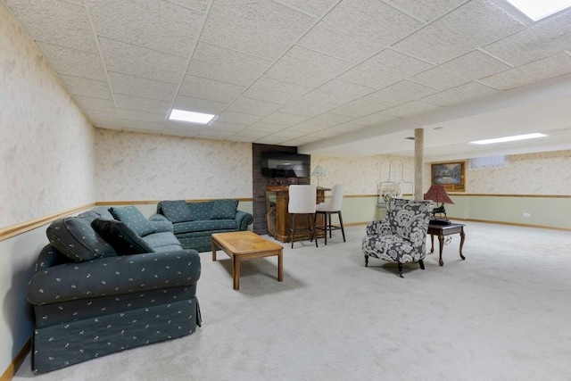 41W072 Bowes Rd, Elgin, IL 60124 - carpeted living area featuring wallpapered walls and bar