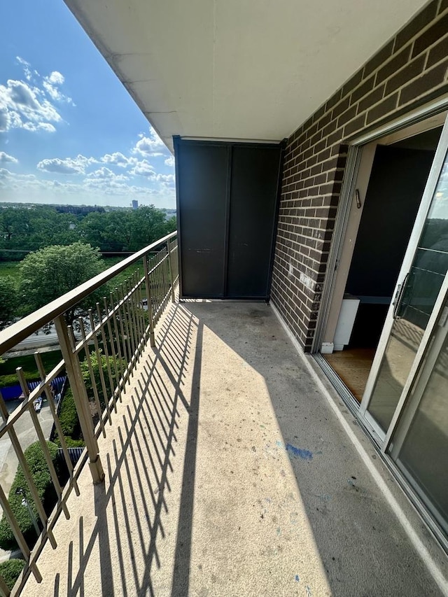7033 N Kedzie Ave Unit 701, Chicago, IL 60645 - view of balcony