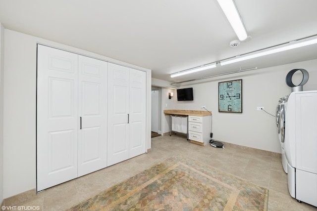 316 S Reuter Dr, Arlington Heights, IL 60005 - laundry area featuring light tile patterned flooring
