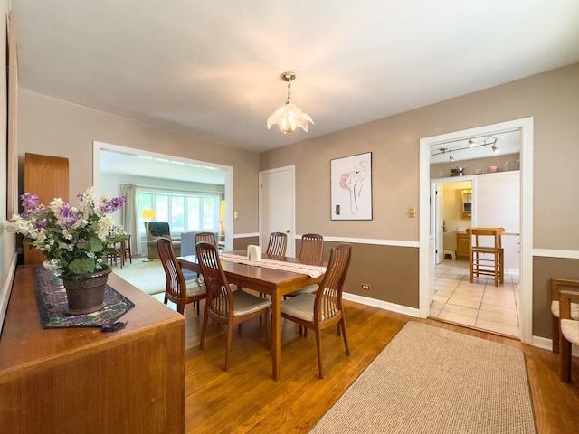 1219 Golf Ln, Wheaton, IL 60189 - photo 7