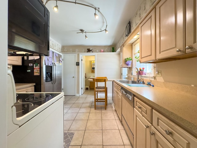 1219 Golf Ln, Wheaton, IL 60189 - photo 9